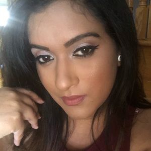 Meet your Posher, Aleema